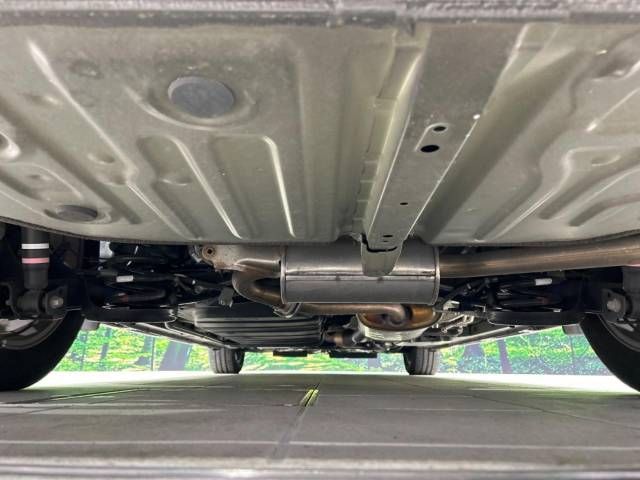 Toyota NOAH 2018-02 20147-19