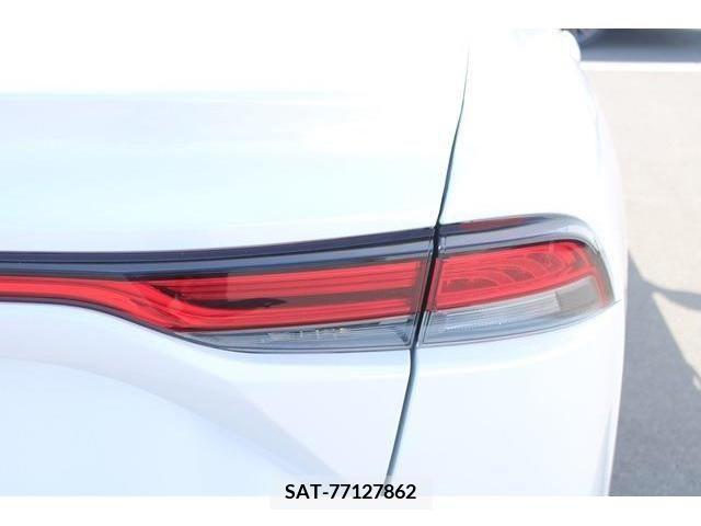 Toyota Mirai 2021-07 352055-13