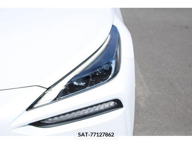 Toyota Mirai 2021-07 352055-12