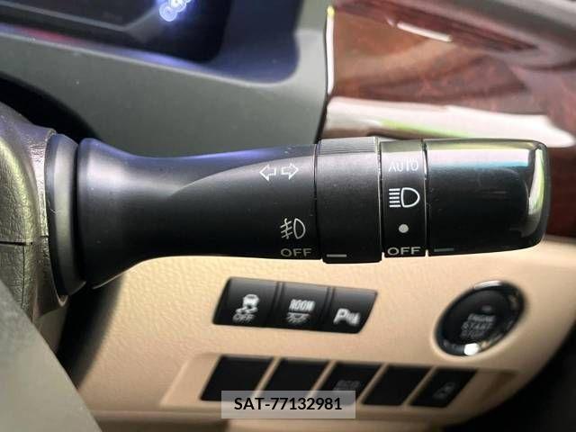 Toyota VELLFIRE 2012-03 299878-5