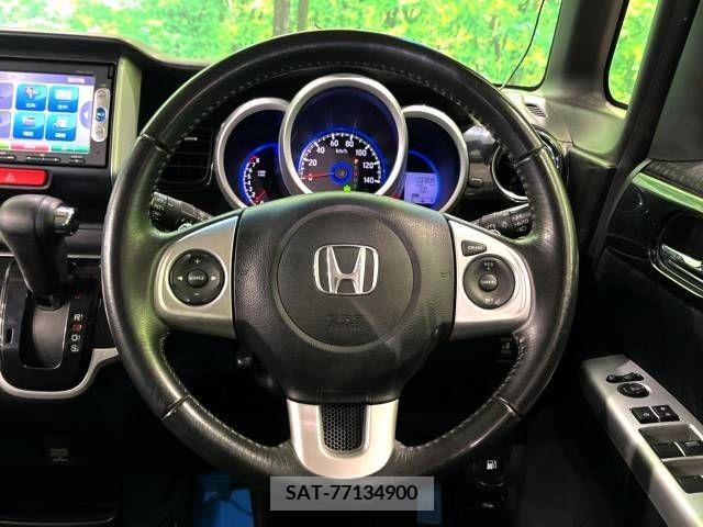 Honda N BOX 2015-04 348097-17