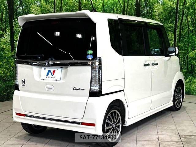 Honda N BOX 2015-04 348097-15