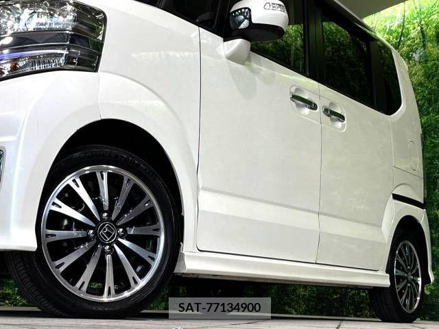 Honda N BOX 2015-04 348097-16