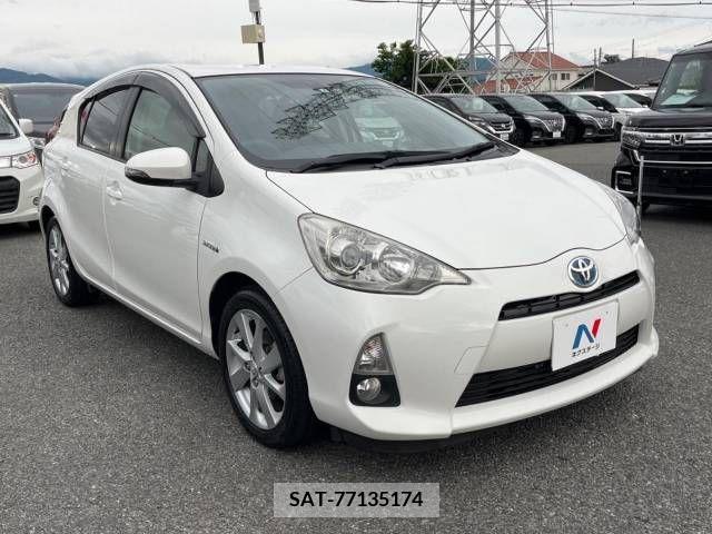 Toyota AQUA 2013-06 260131-16