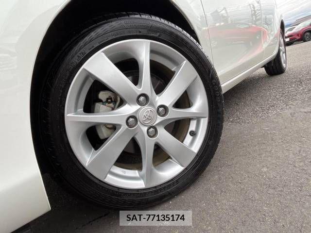 Toyota AQUA 2013-06 260131-13