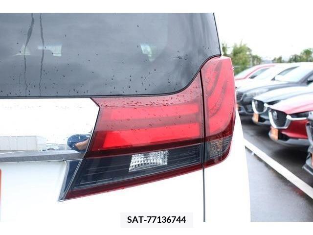 Toyota ALPHARD 2016-05 259258-10