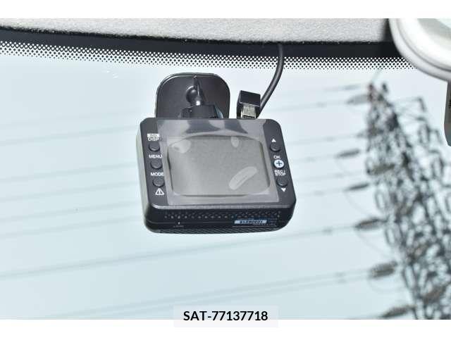 Suzuki SWIFT 2021-12 337318-9