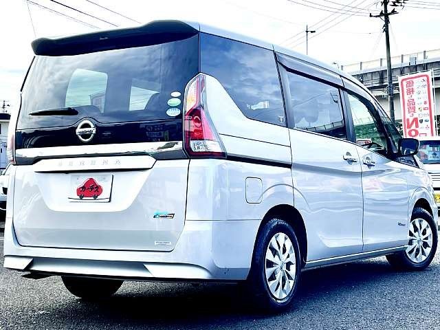 Nissan SERENA 2016-10 24432-2