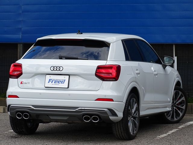 Audi SQ2 2021-03 22899-9