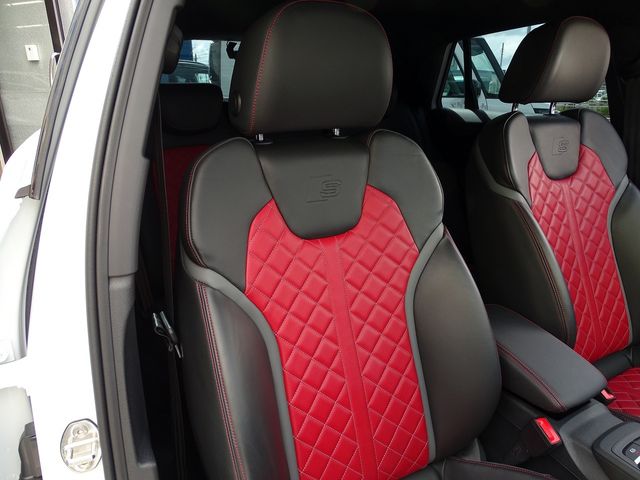 Audi SQ2 2021-03 22899-13