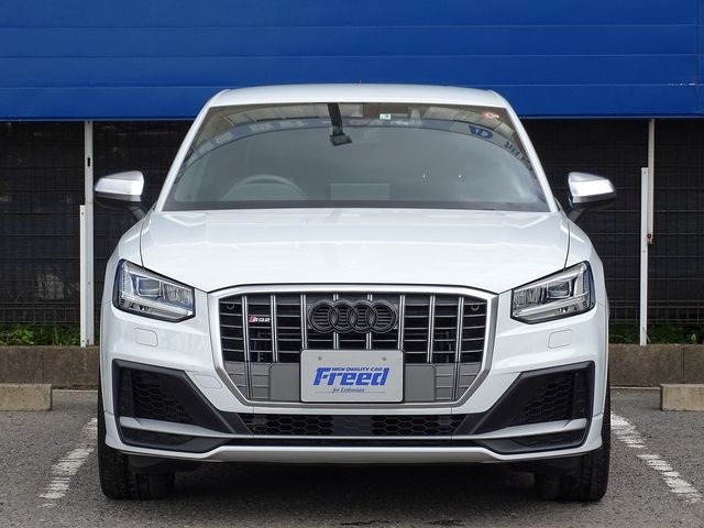 Audi SQ2 2021-03 22899-11