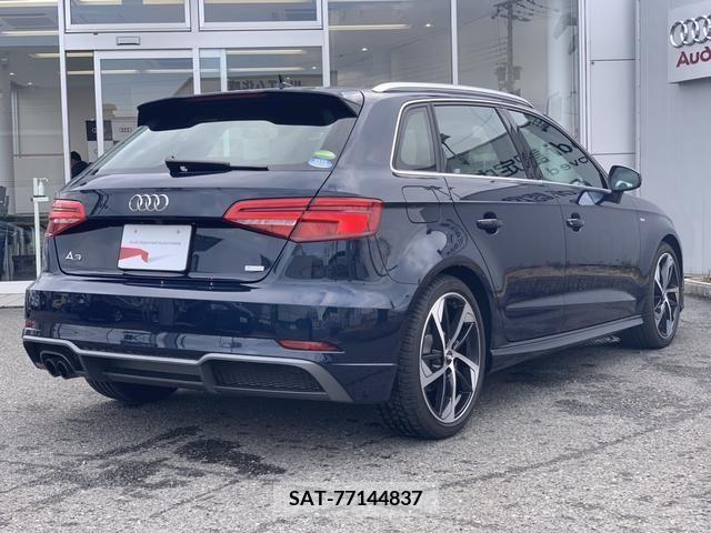 Audi A3 2019-04 205718-1