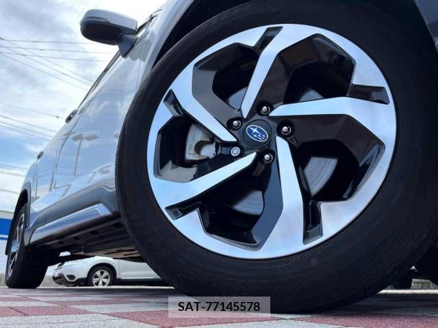 Subaru FORESTER 2022-11 342873-13