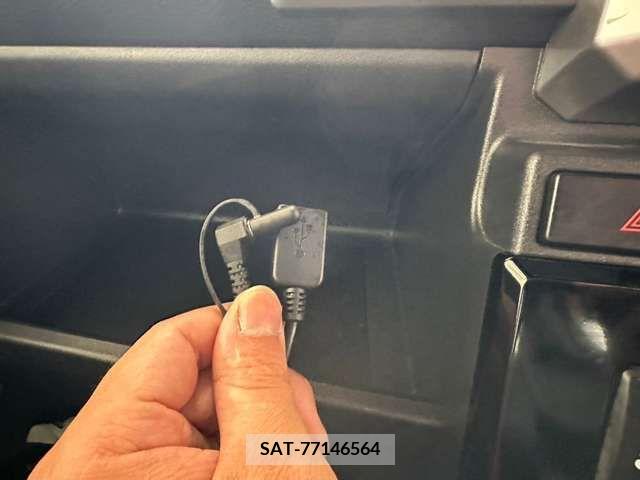 Daihatsu WAKE 2020-05 290191-13
