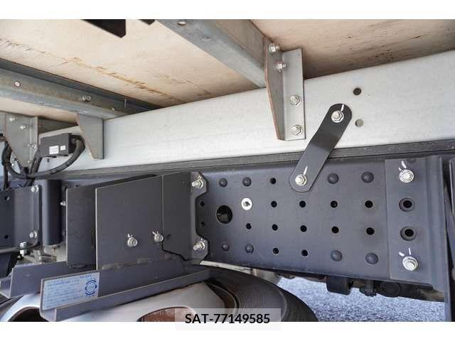 Mitsubishi CANTER 2020-03 294498-12