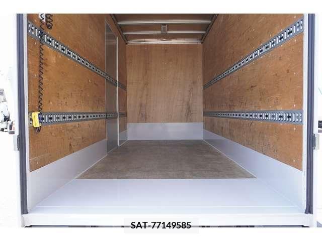 Mitsubishi CANTER 2020-03 294498-19