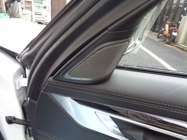 Bmw 7 SERIES 2020-09 2852-26