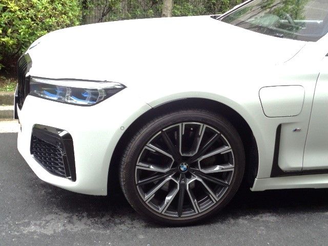 Bmw 7 SERIES 2020-09 2852-4