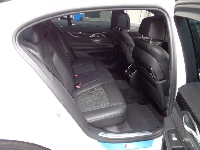 Bmw 7 SERIES 2020-09 2852-19