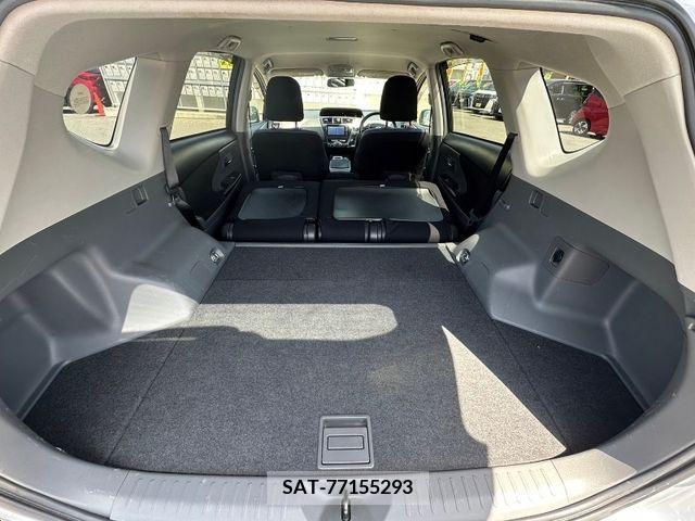 Toyota PRIUS ALPHA 2014-01 366780-13