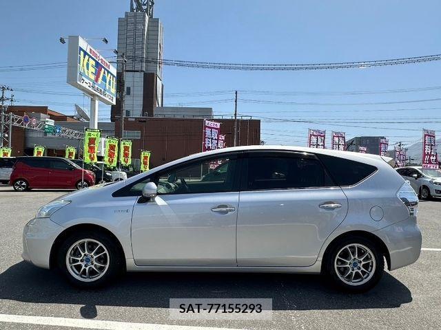 Toyota PRIUS ALPHA 2014-01 366780-8