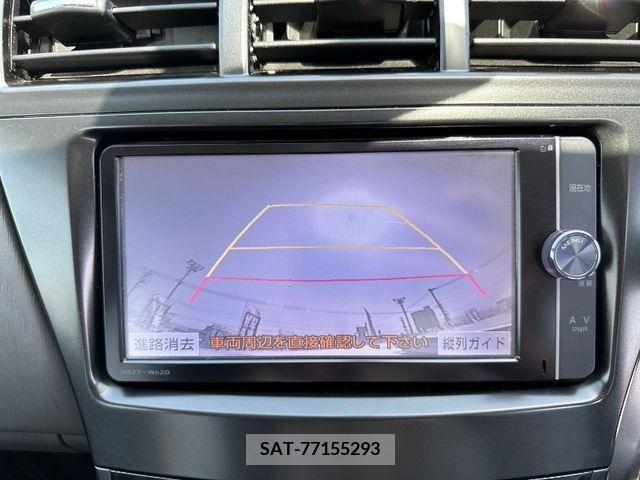 Toyota PRIUS ALPHA 2014-01 366780-16