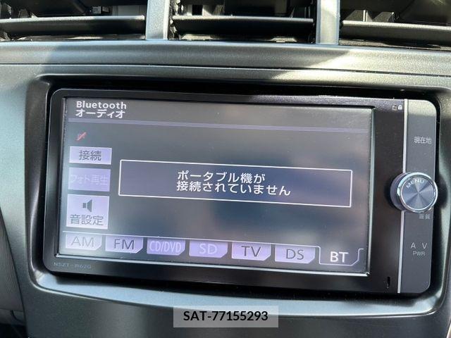 Toyota PRIUS ALPHA 2014-01 366780-17