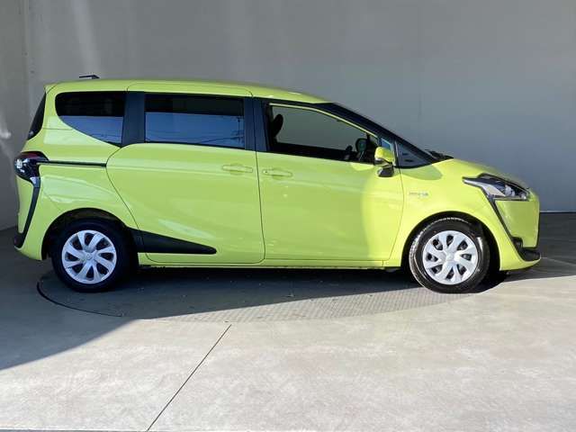 Toyota SIENTA 2016-03 187656-9