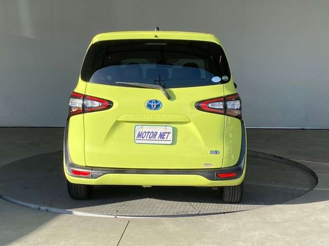 Toyota SIENTA 2016-03 187656-11