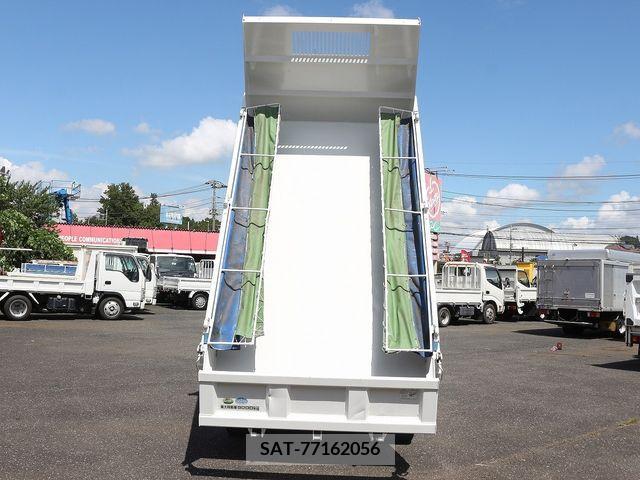 Isuzu ELF TRUCK 2016-12 207783-10