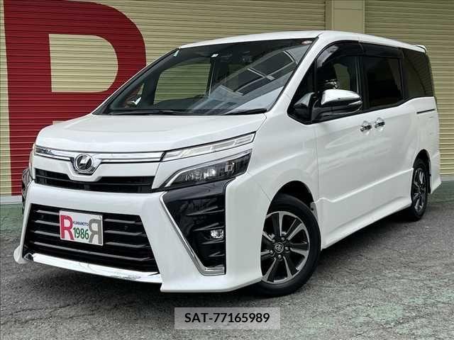 Toyota VOXY 2019-03 227234-0