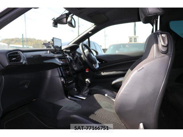 Citroen DS3 2013-10 317126-7
