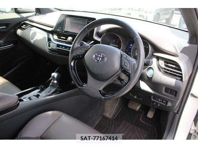 Toyota C-HR 2017-03 331253-14
