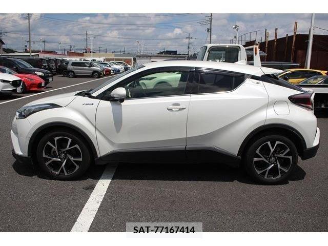 Toyota C-HR 2017-03 331253-8