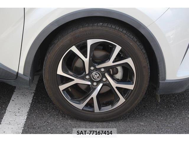 Toyota C-HR 2017-03 331253-11