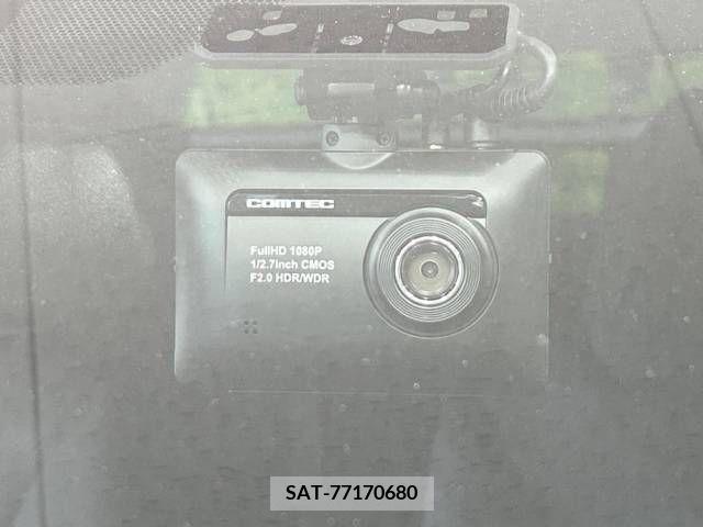 Toyota PRIUS 2019-06 342788-7