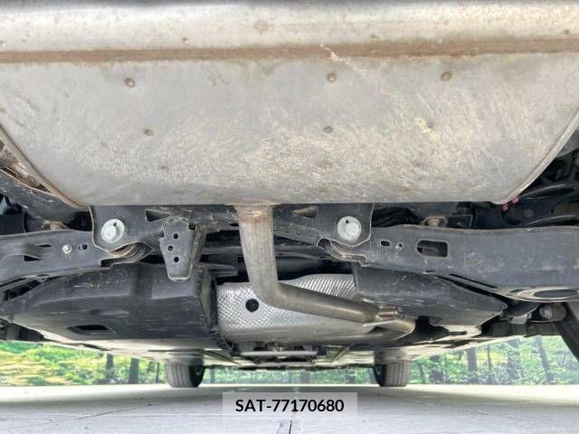 Toyota PRIUS 2019-06 342788-19