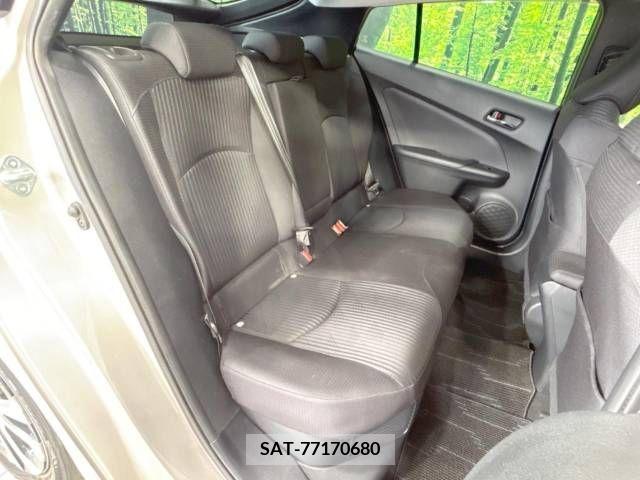 Toyota PRIUS 2019-06 342788-9