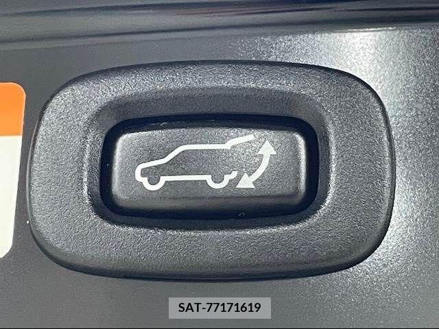 Mitsubishi OUTLANDER PHEV 2016-06 281119-11