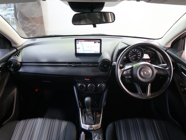 Mazda MAZDA2 2022-02 180691-1