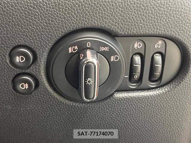 Bmw MINI 2018-06 319888-6