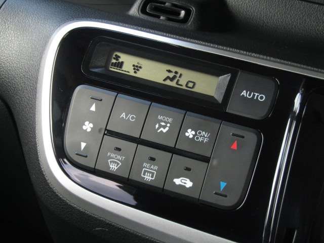 Honda N BOX CUSTOM 2015-06 2836-11