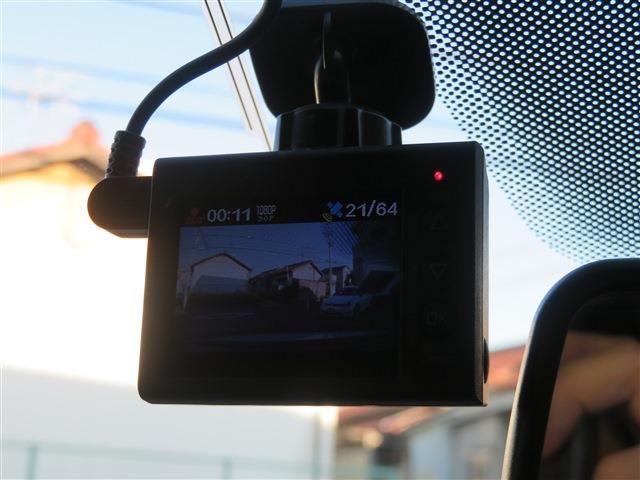 VolksWagen POLO 2012-09 9037-14