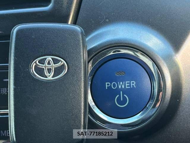 Toyota PRIUS ALPHA 2013-08 366765-7