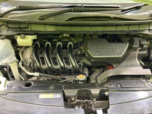 Nissan SERENA 2016-10 10038-19