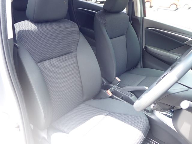 Honda FIT 2018-07 7194-15