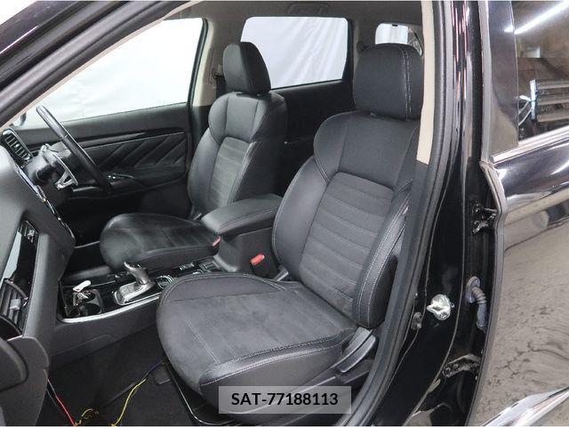 Mitsubishi OUTLANDER PHEV 2019-07 281125-7