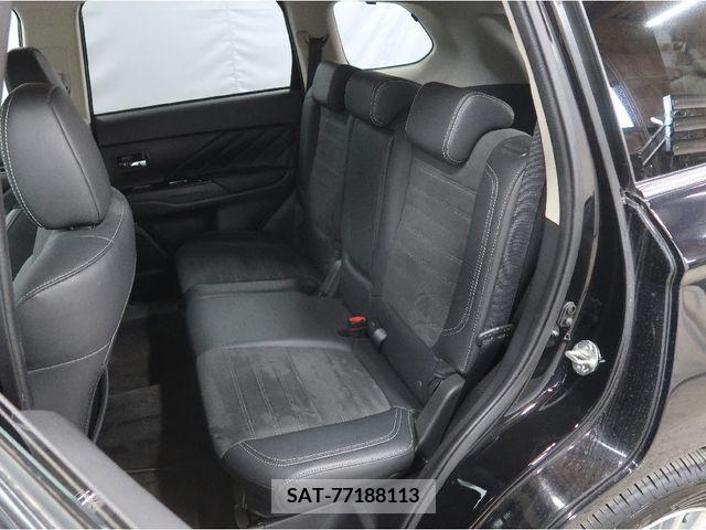 Mitsubishi OUTLANDER PHEV 2019-07 281125-8