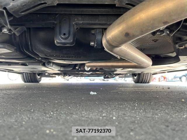 Toyota SAI 2015-10 379186-19
