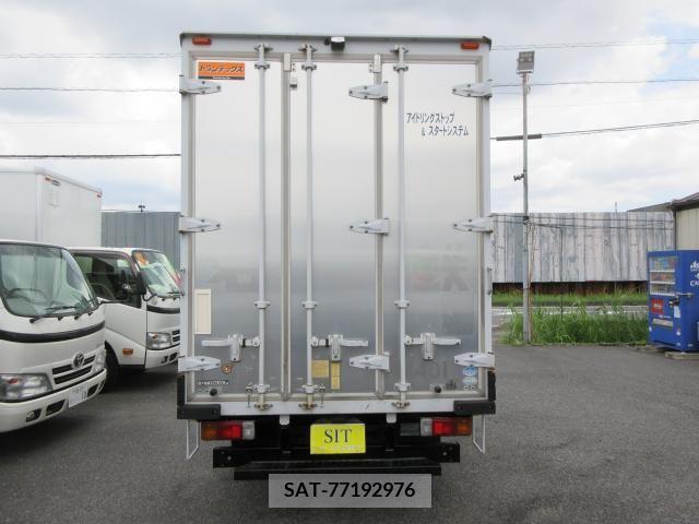 Hino DUTRO 2014-01 390527-2